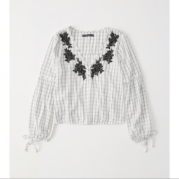 Abercrombie Beaded Embroidered Top - Picture 3 of 4